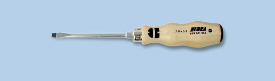 Ravni izvijač z lesenim ročajem