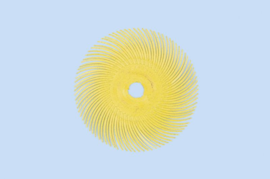 Ščetinasta radialna krtača za čiščenje