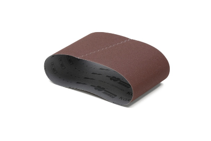 Brusni trak iz aluminijevega oksida za parket