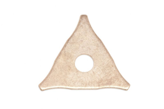 Specialni pobakren razdelilec, tristranski