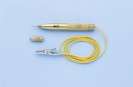 Avtopreizkuševalna luč