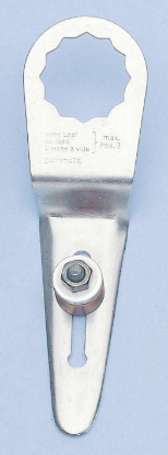 Rezilo noža, pomaknjeno z nastavljivim zapornim valjčkom 