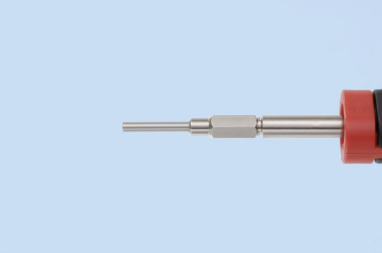 Izvlekač za okrogle kabelske končnike