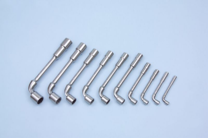 Metrični ključ z dvojnim nastavkom 