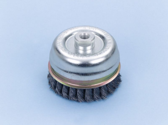 Zvončasta žična ščetka z obročem