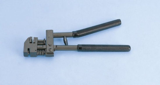 Klešče za robljenje pločevine