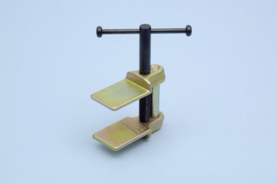 Čeljust za zavorne cilindre