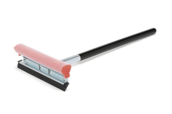 Brisalec stekla na lesenem ročaju