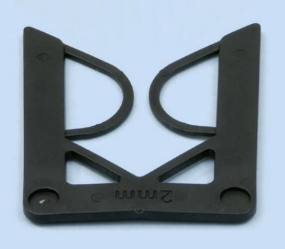 Namestitvena distančna sponka 