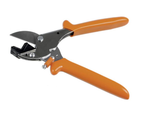 Škarje za rezanje cevi 