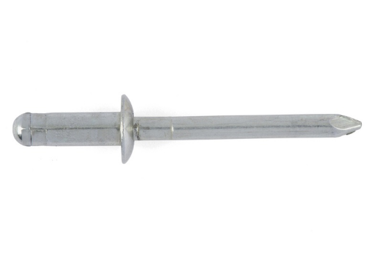 Slepa zakovica, odprta, s trnom za lomljenje in ploščato glavo 