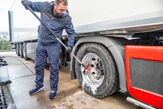 Slika PRALNA KRTAČA ZA PLATIŠČA-LKW